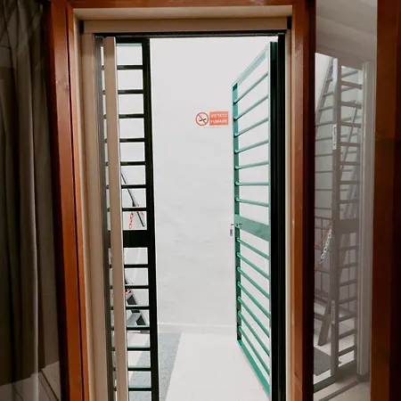 Bed & Breakfast Dimora L'etual Bari