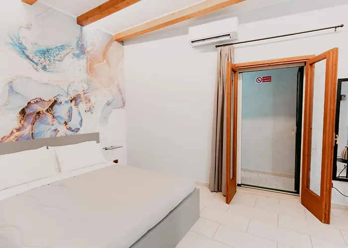 Dimora L'etual 3* Bari