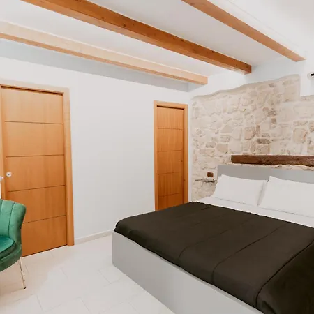 Bed & Breakfast Dimora L'etual