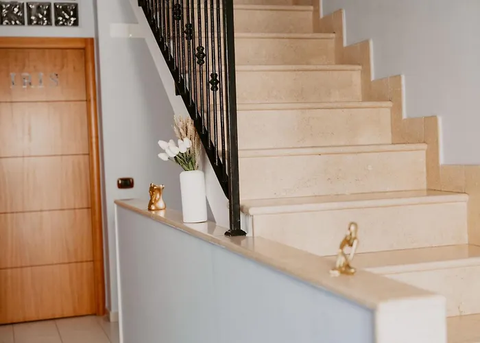 Dimora L'etual Bed & Breakfast 3*