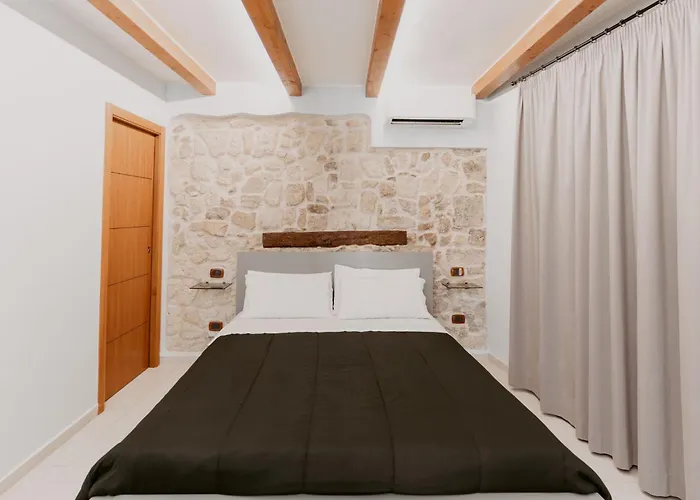 Bed & Breakfast Dimora L'etual Bari