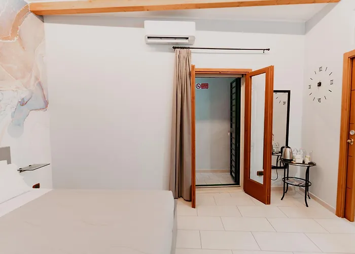 Dimora L'etual Oda ve Kahvaltı Bari
