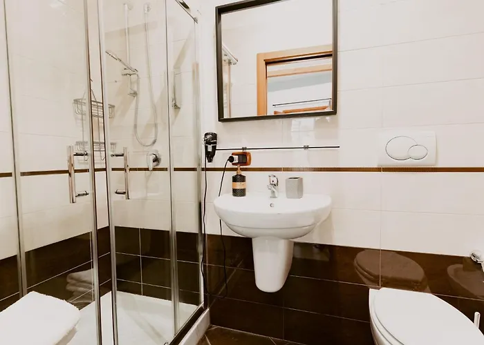 فندق مبيت وإفطار Dimora L'etual 3*